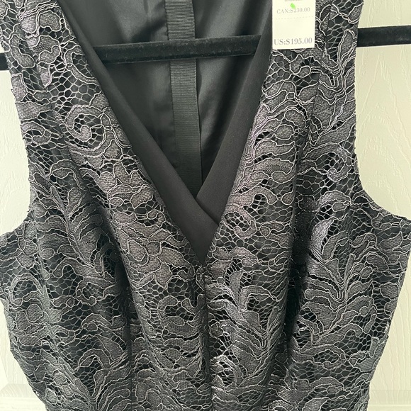 NWT -NEW WHITE HOUSE BLACK MARKET STUNNING DRESS - Picture 4 of 7